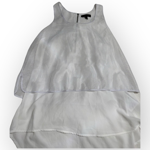 NWT Banana Republic White Layered Mesh Overlay Asymmetrical Hem Tank Top - Picture 2 of 7